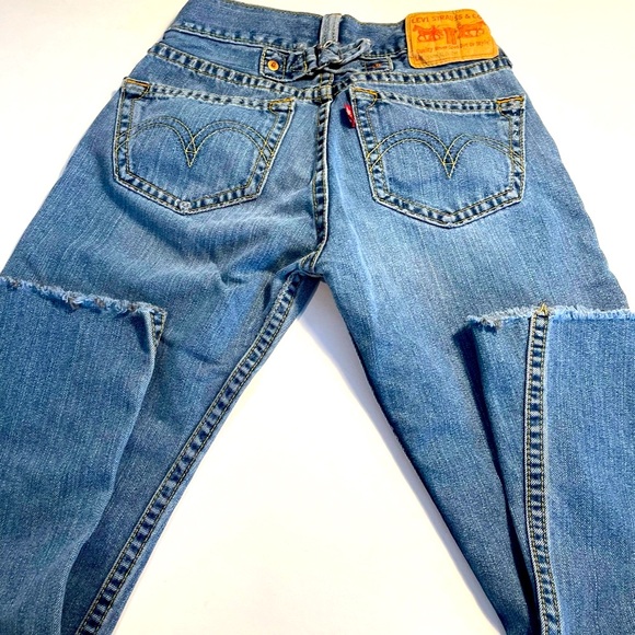 Levi's Denim - Levi’s vintage low slouch type one Jean size 5 medium.